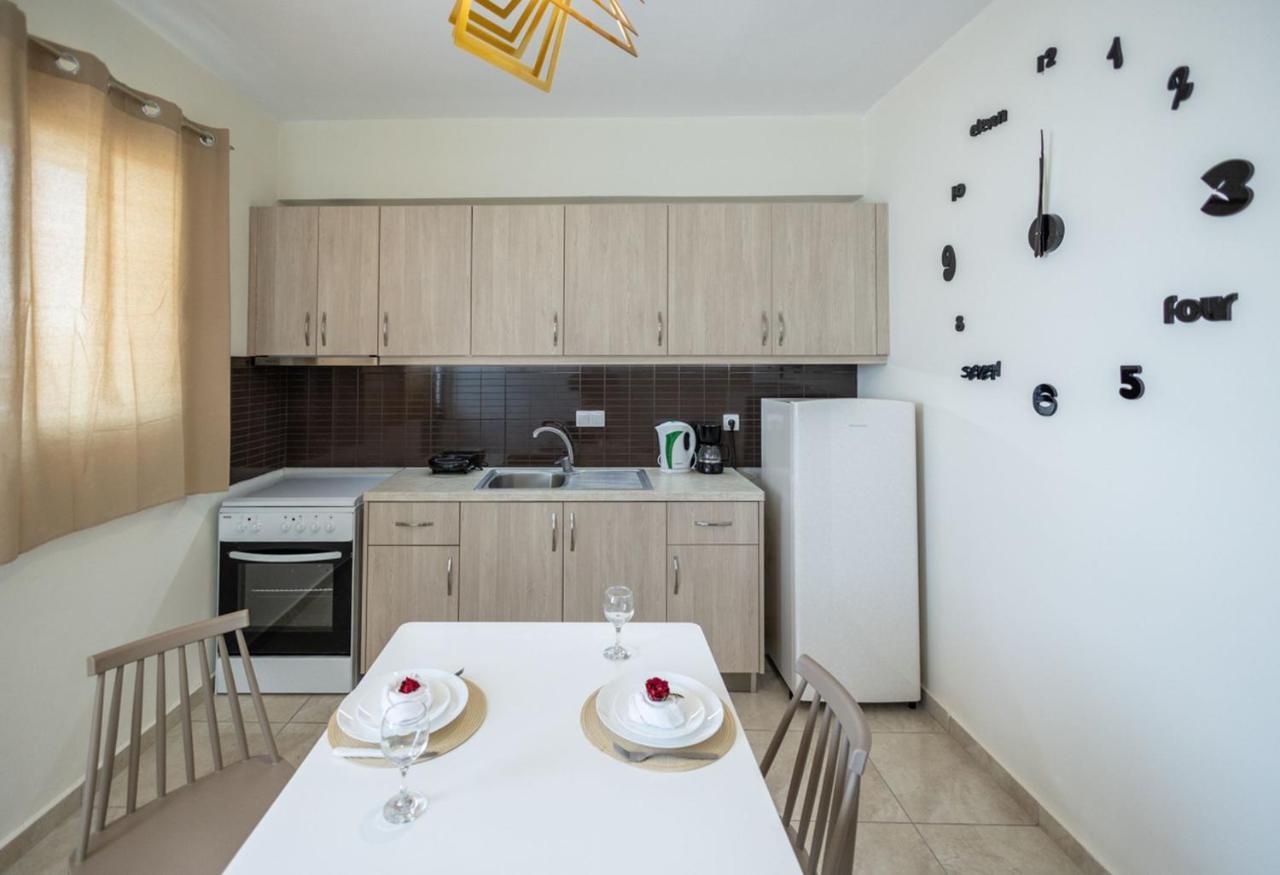 Fabview Studio Apartments Pánormos Eksteriør bilde